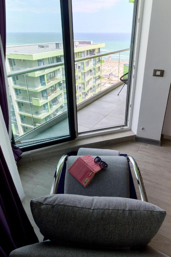 Rainbow Sea View Apartment Spa N Pool Resort - Parking Mamaia Eksteriør bilde